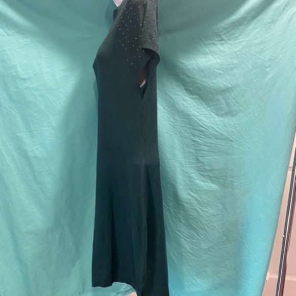 Brand New APT 9  Size: Medium -  Green Sweater Dress - Picture 7 of 12